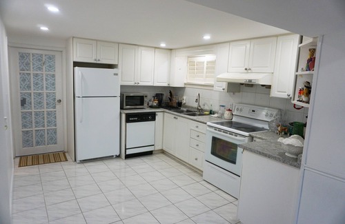 York University Heights House | Convenient Short Term Rental Near York University