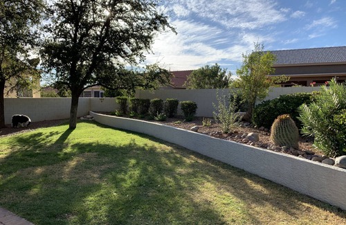 Saddlebrooke House | Convenient Stay Steps from Activity Center & Pet Friendly