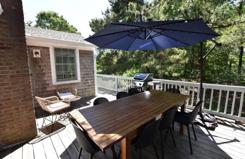 North Eastham House | Convenient Stay Near Bayside Beach with Family-Friendly Amenities