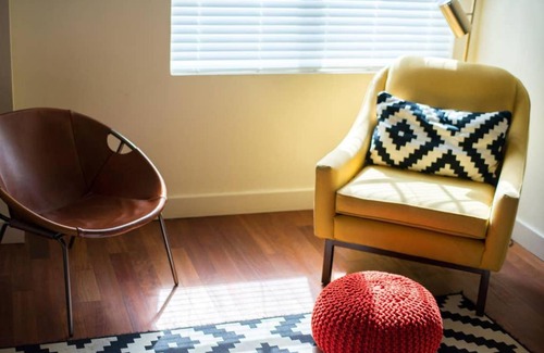 South Pointe Apartment | Cozy 3BD Beach Retreat - Pet Friendly & Sleeps 8