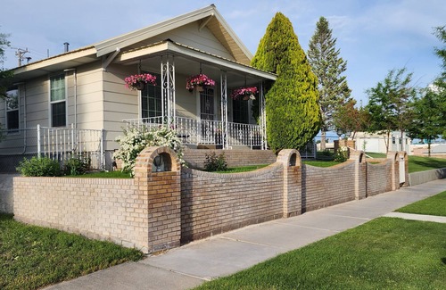 Idaho Falls House | Steps from Historic Downtown with Spa and Family Amenities