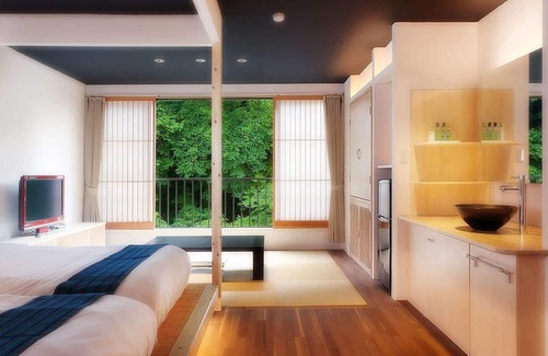 Aizuwakamatsu House | Relax at Shousuke no Yado Takinoyu - A 4-Star Retreat
