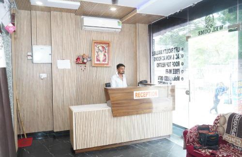 Central Area Hotel | Shree aurora residency 900 metres from railway station and bus depo