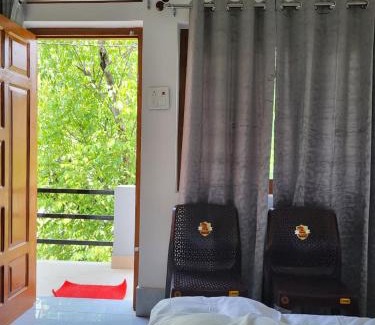 Rajgarhi Hotel | Shree Nath Ji