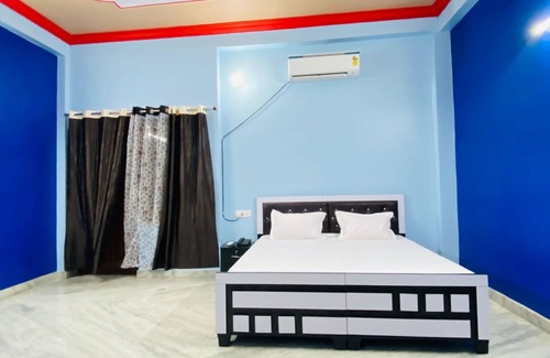 Varanasi Hotel | Discover Shree Shyam Kunj: Family and Pet-Friendly Retreat
