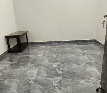 Gokul House | Relax at Shree Yamunaji Kripa Kunj - Family-Friendly Retreat
