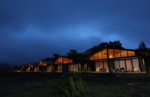 Saputara Resort | Discover Shreephal Resort: Family-Friendly Getaway in Saputara