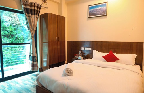 Myagdi Hotel | Shrestha Hotel HotSpring