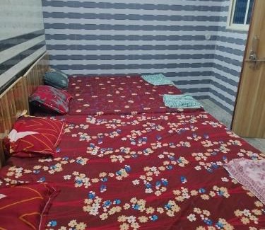 Vrindavan House | Budget-Friendly Shri Govind Bhawan: Pet & Child Friendly Stay