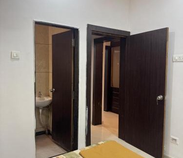 Kolhapur House | Shri Mahalaxmi Excative yatri nivas