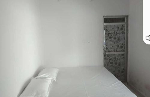 Khatu House | Pet-Friendly Shri Narayan Guest House with Family Perks