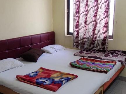 Hingoli Cabin | Comfortable Stay at Shri Sadguru Bhaktnivas, Hingoli