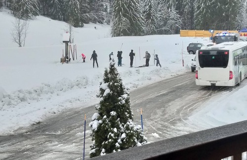Le Grand-Bornand Apartment | Convenient Stay with WIFI & Shuttle at Chalet's Base