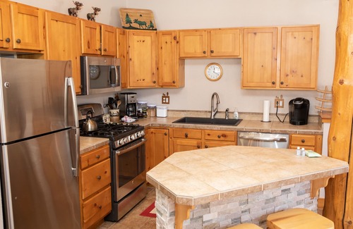 Keystone Condo | Convenient Access to Slopes with Hot Tub & Private Patio