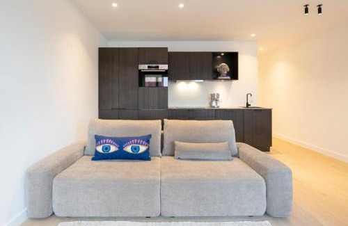 De Kaaien Apartment | SHWAY - The First Mate's Watch