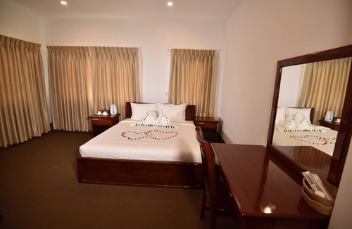 Sagaing Hotel | Budget-Friendly Stay at Shwe Thit Pin with Family Amenities