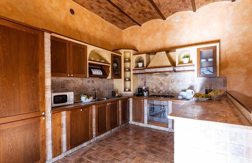 Cetona Villa | Discover Il Poderuccio 17: Family-Friendly Getaway