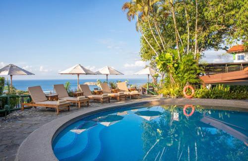 Manuel Antonio Resort | Explore Si Como No Resort & Wildlife Refuge: 4-Star Paradise