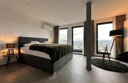 Siegen House | Comfortable SI-View Double Room with City Views