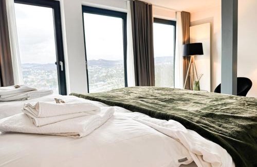 Siegen House | Comfortable SI-View Double Room with City Views