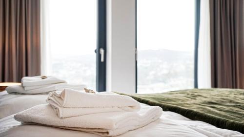 Siegen House | Comfortable SI-View Double Room with City Views