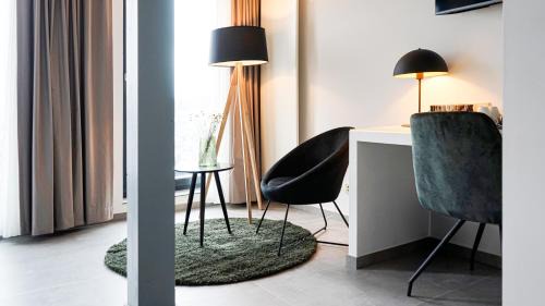 Siegen House | Comfortable SI-View Double Room with City Views
