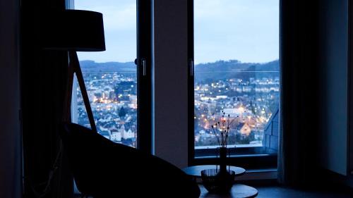 Siegen House | City View SI-View Double Room with Family-Friendly Amenities