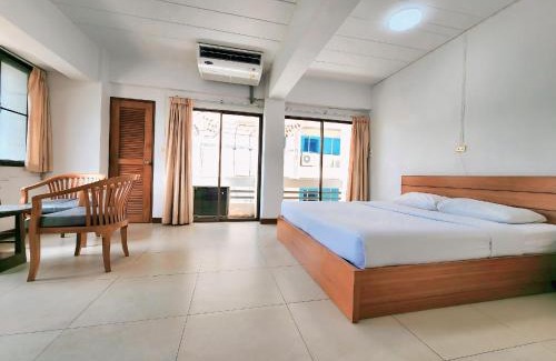Phaya Thai Hotel | Discover Siam Palace Hotel: Family-Friendly Retreat Awaits