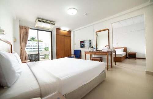 Phaya Thai Hotel | Discover Siam Palace Hotel: Family-Friendly Retreat Awaits