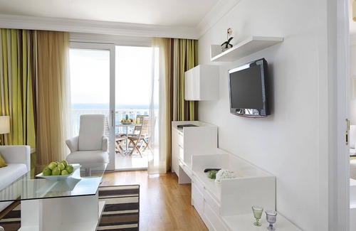 Kadıkale Hotel | Relax at Sianji Well-Being Resort with Ocean Views & Spa