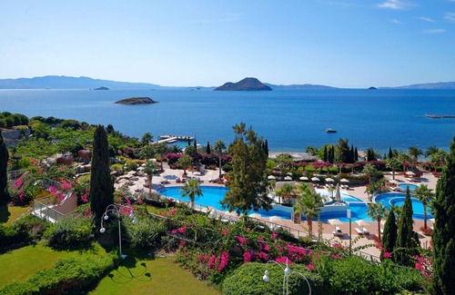 Kadıkale Hotel | Relax at Sianji Well-Being Resort with Ocean Views & Spa