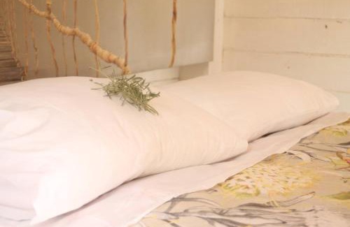 Mbabane Bed & Breakfast | Sibebe Hills Vista Cabin 1