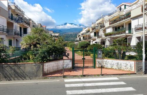 Sant'Anna Apartment | Elegant Sicilia Etna Mare: Oceanfront with Pool & High Ratings