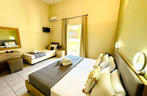 Sidari Apartment | Relax at Sidari Vibes Aparthotel with Oceanfront Pool Access