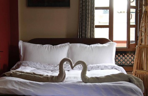 Bhaktapur House | Welcoming Siddhi Laxmi Guest House with Breakfast Included