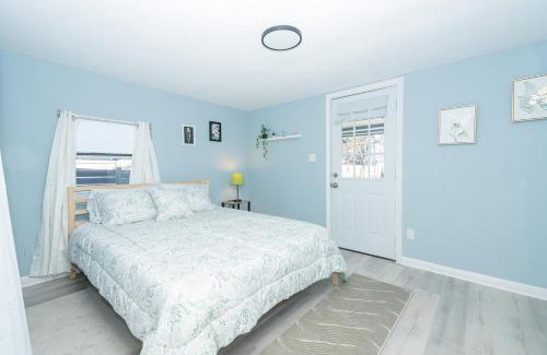 Holly House | Ideal Side by Side Homes in Downtown Austin Near 6th Street