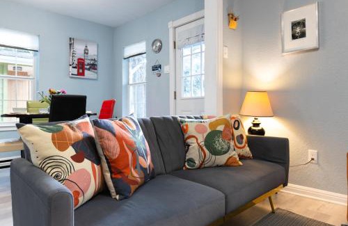 Holly House | Ideal Side by Side Homes in Downtown Austin Near 6th Street