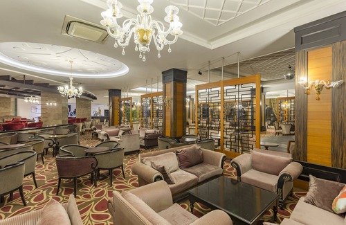 Side Resort | Experience Side Crown Palace with Ocean View & Spa Access