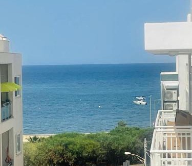 Bahar ic-Caghaq Apartment | Inviting Side-Seaview Apartment Steps from the Beach