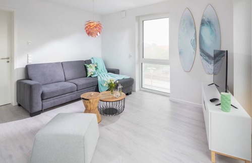 Norddeich Apartment | Discover Your Perfect Getaway: Beachfront Bliss Awaits