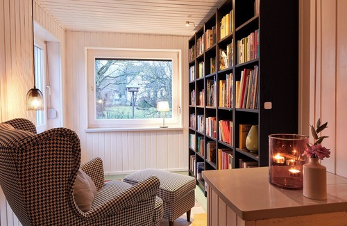 Hohen Demzin House | Experience Siedlerhaus: Scenic Views & Relaxing Spa Amenities