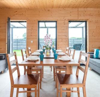 Jantar House | Discover SIEDLISKO JANTAR Resort&Spa: Oceanfront Retreat