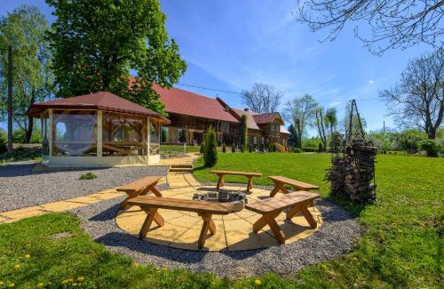 Nowy Dwor Gdanski House | Pet-Friendly Retreat with Pool & Ocean Views: Siedlisko nad Nogatem