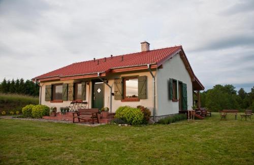 Gizycko House | Discover Siedlisko Upałty: Oceanfront Oasis with Top Ratings