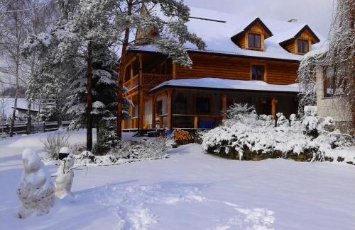 Jasliska Bed & Breakfast | Discover Siedlisko Zakucie: Oceanfront Retreat, 9.8/10 Rated