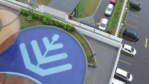 Dramaga Hotel | Relax at Sienna Residence Bogor with Pool & Breakfast
