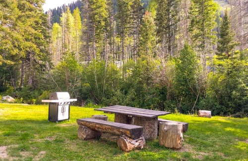 Taos Ski Valley Hotel | Unforgettable Family Retreat at Sierra Del Sol 5