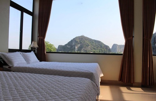Hoa Lu Hotel | Perfect Sierra Homestay: Spa, Restaurant & 10/10 Reviews