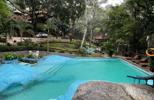 Santa Marta Cabin | Experience the SIERRA LEMON CHAVOLITA CABIN with Pool & Spa