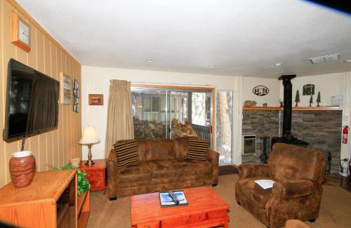 Mammoth Lakes House | Family-Friendly Retreat at Sierra Park Villas #29